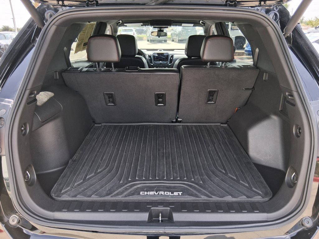 Used 2024 Chevrolet Equinox RS w/ RS Leather Package FWD image 6