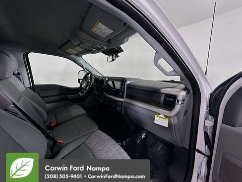 New 2026 Ford F250 XLT w/ XLT Premium Package AWD/4WD image 28