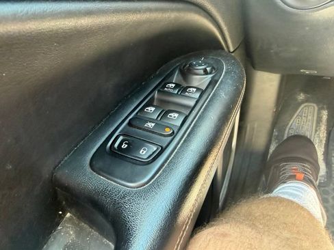 Used 2018 Jeep Compass Latitude w/ Popular Equipment Group AWD/4WD image 10