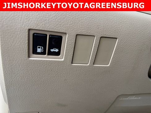 Used 2006 Toyota Avalon Touring image 26