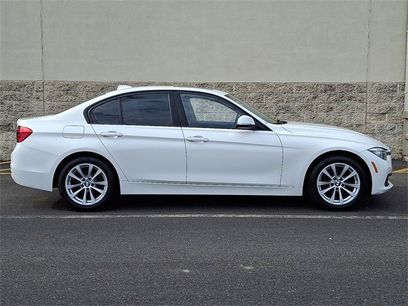 Used 2017 BMW 320i xDrive Sedan