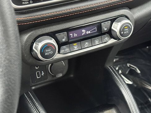 Used 2020 Nissan Kicks SR w/ SR Premium Package image 22