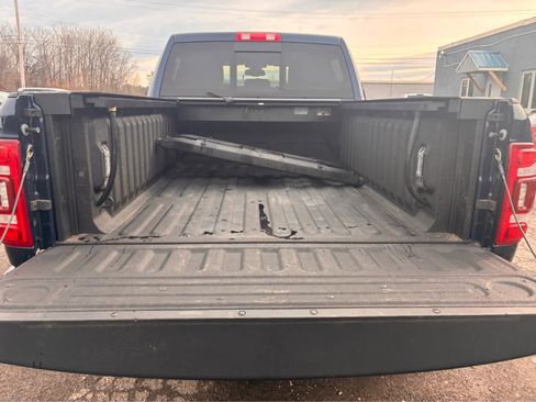 Used 2022 RAM 3500 Laramie image 15