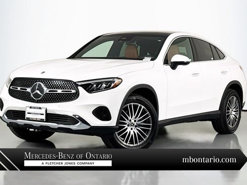 Certified 2025 Mercedes-Benz GLC 300 4MATIC image 1