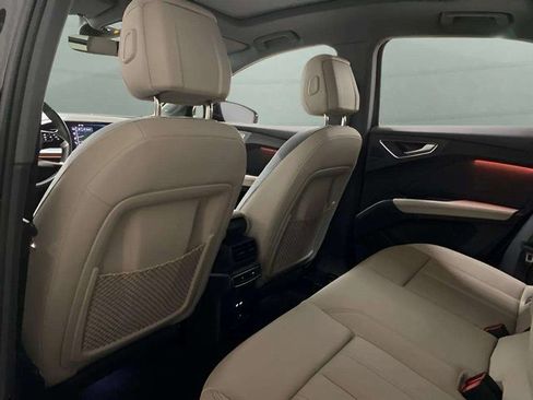 Used 2024 Audi Q4 e-tron Premium Plus w/ Premium Plus image 19