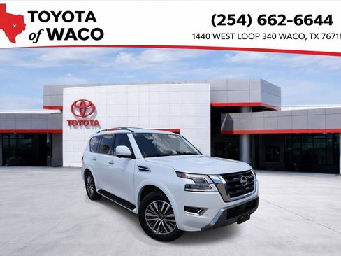 Used 2023 Nissan Armada SL w/ Captain's Chairs Package RWD image 1