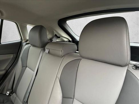Used 2023 Subaru Crosstrek 2.5i Sport AWD/4WD image 14