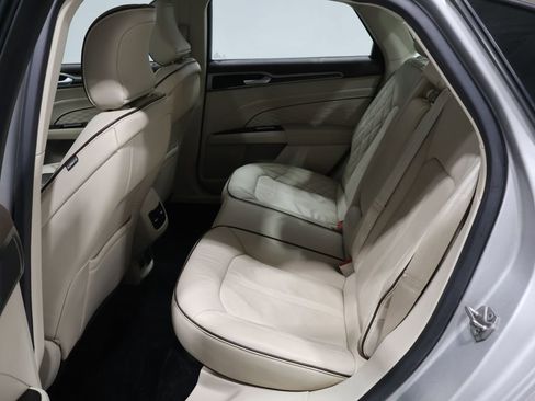 Used 2017 Ford Fusion Platinum image 16