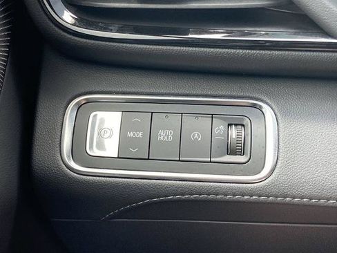 Used 2026 Buick Enclave Avenir w/ Super Cruise Package FWD image 14