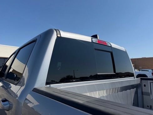 Used 2020 RAM 1500 Big Horn AWD/4WD image 3