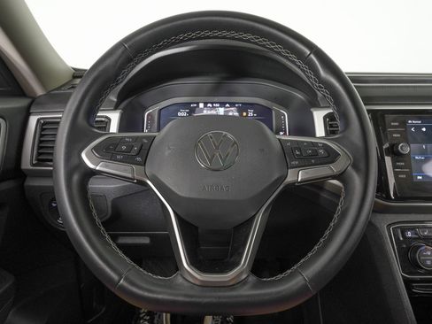 Used 2022 Volkswagen Atlas SEL image 17