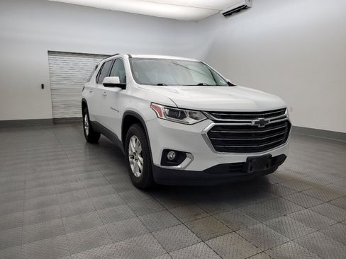 Used 2019 Chevrolet Traverse LT FWD image 13