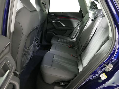 New 2025 Audi Q5 Premium Plus AWD/4WD image 4