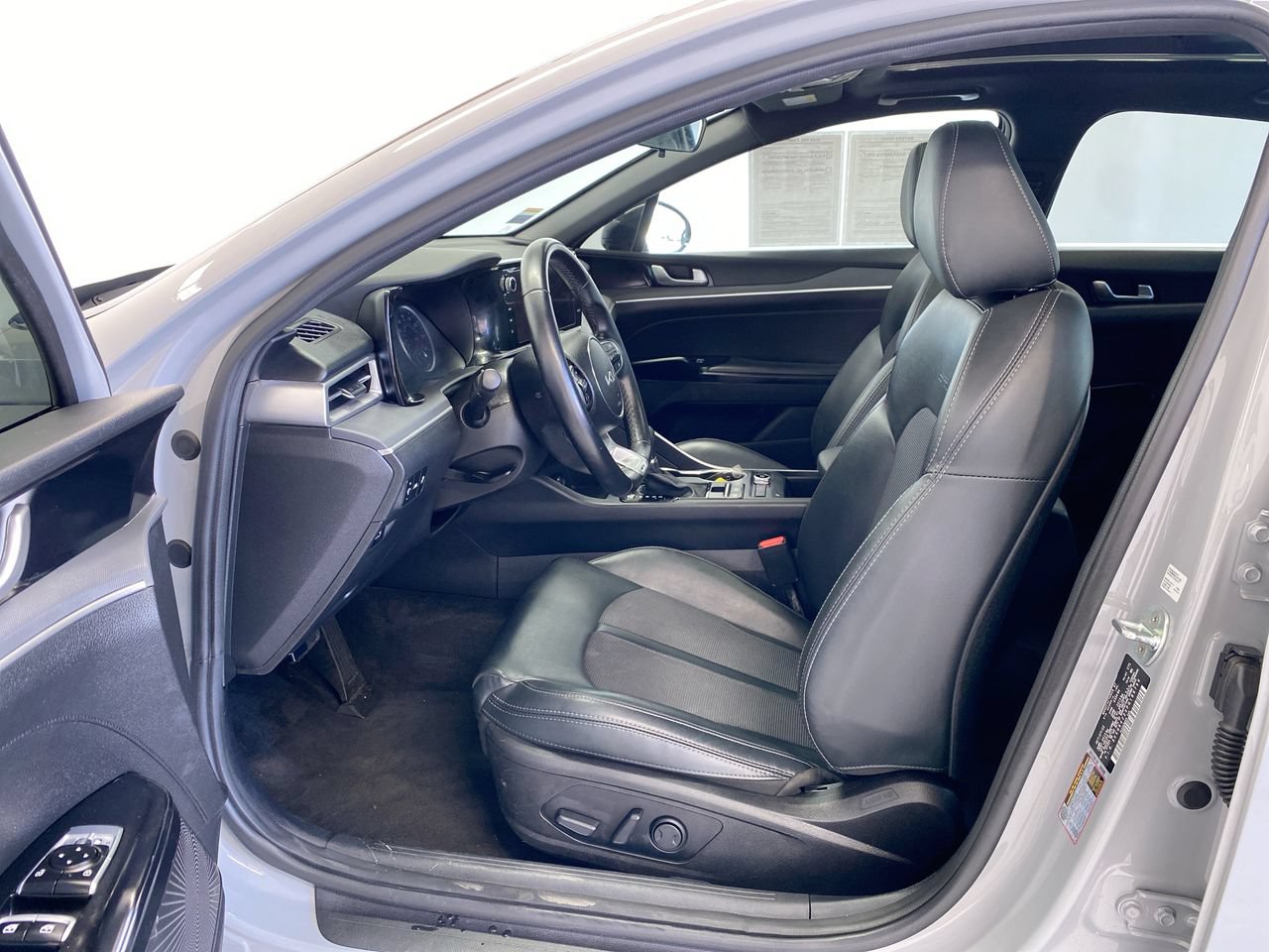 Certified 2023 Kia K5 GT-Line FWD image 15