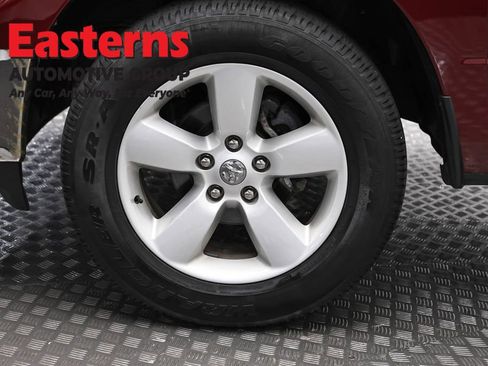 Used 2024 RAM 1500 Classic SLT AWD/4WD image 30