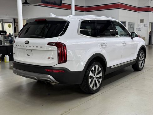 Used 2021 Kia Telluride S AWD/4WD image 2