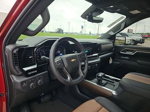 New 2026 Chevrolet Silverado 1500 High Country w/ Technology Package AWD/4WD image 10
