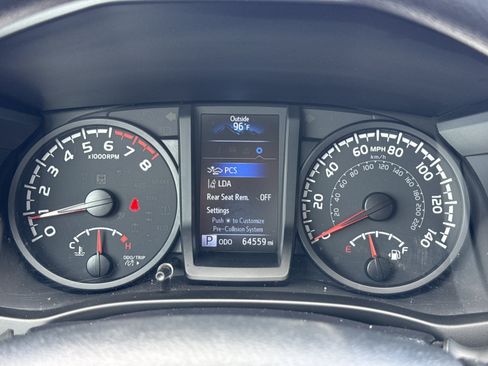 Used 2023 Toyota Tacoma SR AWD/4WD image 18