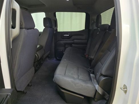 Used 2019 Chevrolet Silverado 1500 Custom w/ Custom Value Package image 16