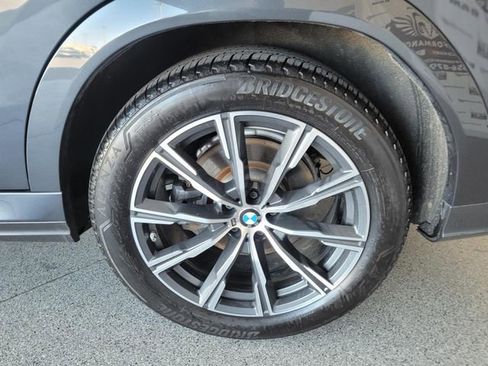 Used 2020 BMW X6 xDrive40i w/ M Sport Package AWD/4WD image 6
