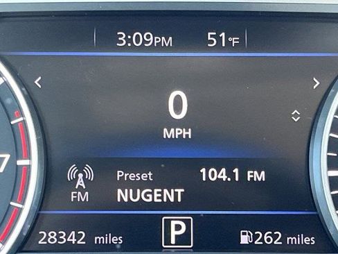 Certified 2022 Nissan Sentra SV w/ SV Premium Package image 10