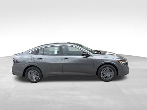New 2026 Nissan Sentra SV w/ Floor Mat Package FWD image 5