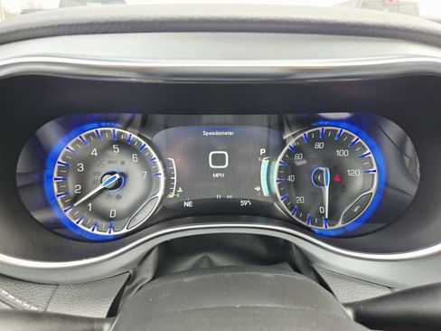 New 2026 Chrysler Pacifica Limited image 24