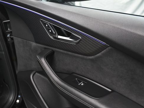 Used 2025 Audi SQ7 Premium Plus image 21