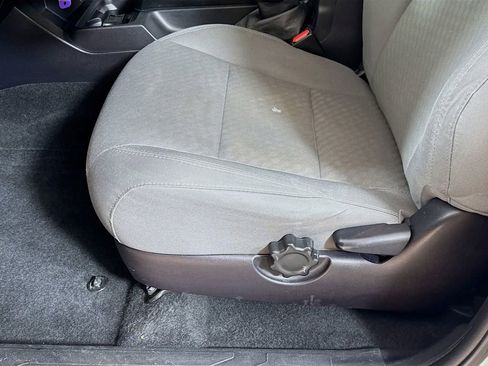 Used 2020 Toyota Tacoma SR image 22