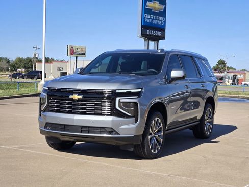New 2026 Chevrolet Tahoe High Country image 2