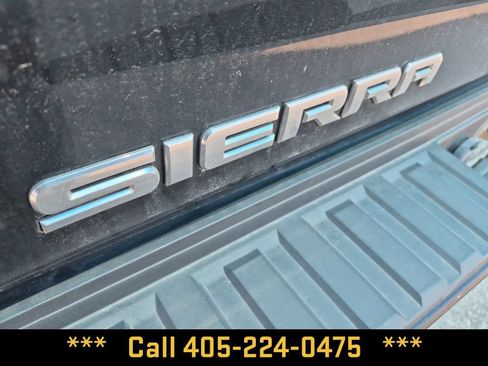 Used 2017 GMC Sierra 2500 Denali w/ Duramax Plus Package AWD/4WD image 7