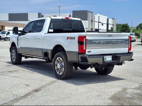New 2026 Ford F350 King Ranch w/ FX4 Off-Road Package AWD/4WD image 6