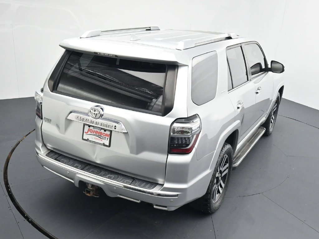 Used 2016 Toyota 4Runner Limited AWD/4WD image 29