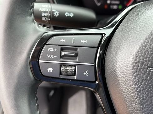 Used 2024 Honda CR-V EX-L image 14
