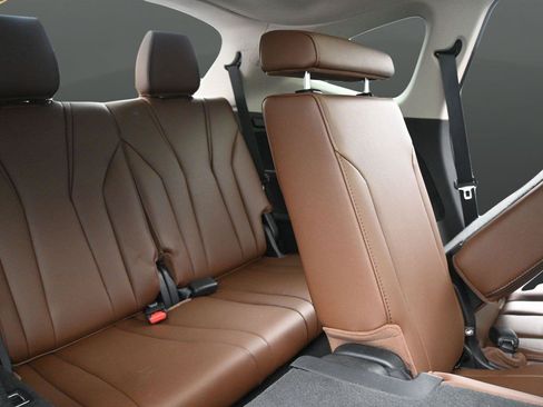 Used 2022 Acura MDX SH-AWD w/ Advance Package image 21