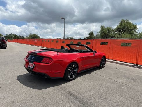 Used 2020 Ford Mustang Convertible image 34