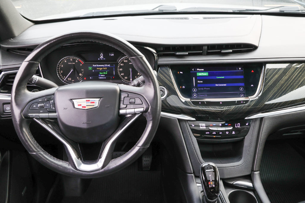 Used 2020 Cadillac XT6 Premium Luxury FWD image 10