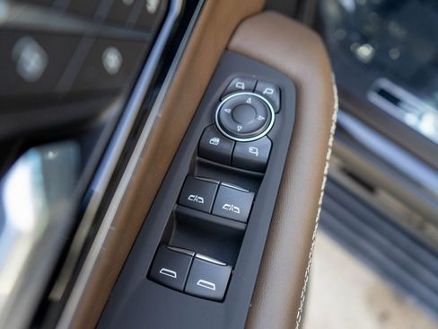 New 2026 GMC Yukon XL Denali Ultimate AWD/4WD image 21