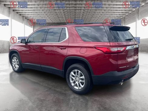 Used 2020 Chevrolet Traverse LT w/ Driver Confidence II Package AWD/4WD image 7
