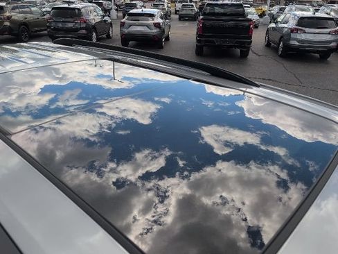 Used 2024 Chevrolet Traverse RS w/ LPO, Floor Liner Package AWD/4WD image 61