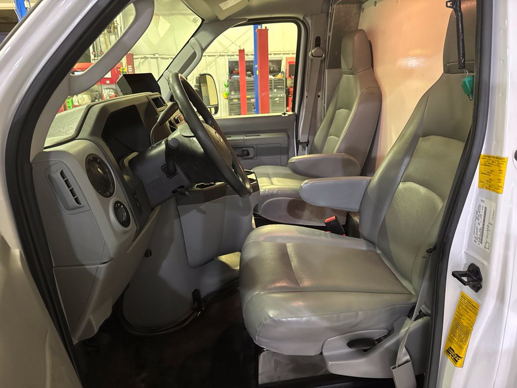 Used 2019 Ford E-350 and Econoline 350 Super Duty w/ Power Windows & Locks Group RWD image 15