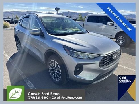 Certified 2024 Ford Escape SE FWD image 1