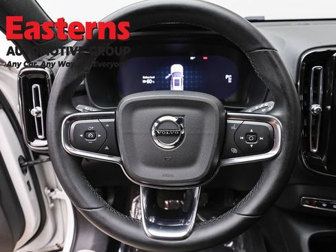 Used 2023 Volvo XC40 Recharge Plus AWD/4WD image 10