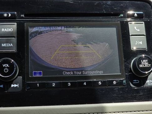 Used 2021 Honda HR-V LX image 26