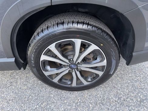 Used 2023 Subaru Forester Limited image 15