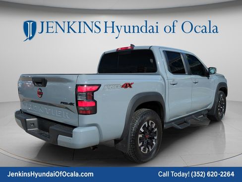 Used 2024 Nissan Frontier PRO-4X w/ Technology Package image 3