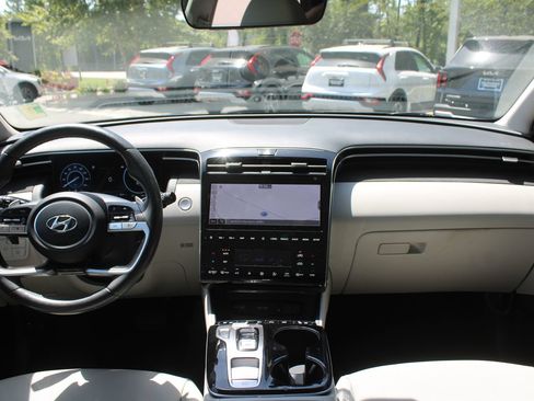 Used 2024 Hyundai Tucson Limited AWD/4WD image 24