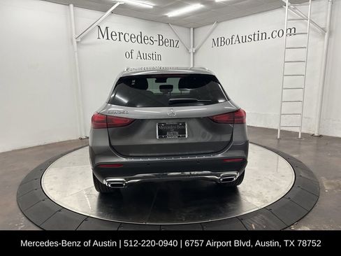 Certified 2025 Mercedes-Benz GLA 250 image 7