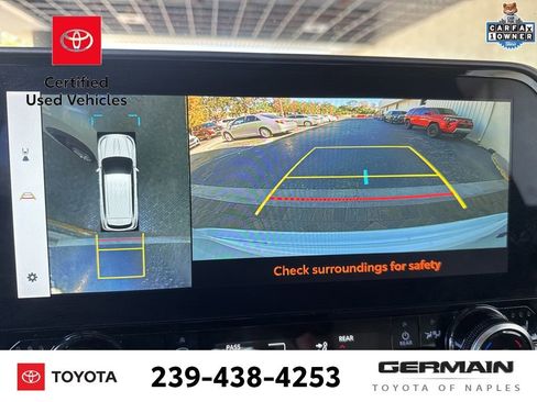 Certified 2025 Toyota Highlander Limited image 14
