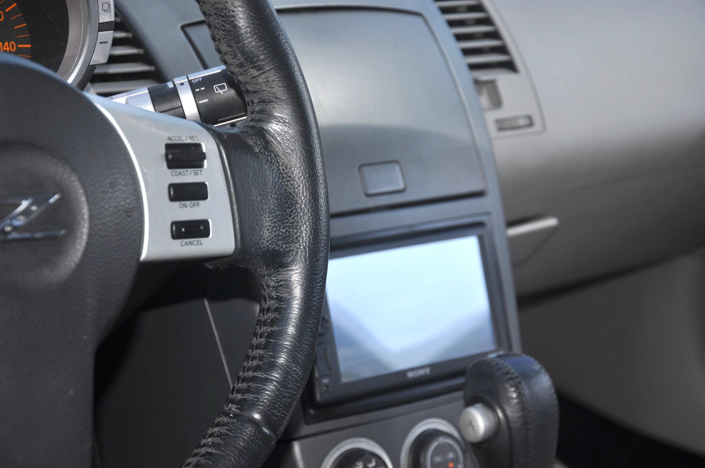 Used 2003 Nissan 350Z Touring RWD image 30